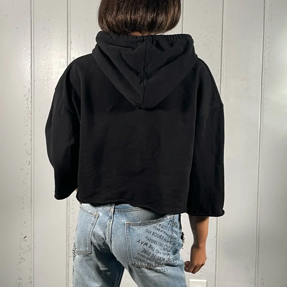 Tik Tok Women's Black Logo Cropped  Hoodie Short Sleeve Sz S